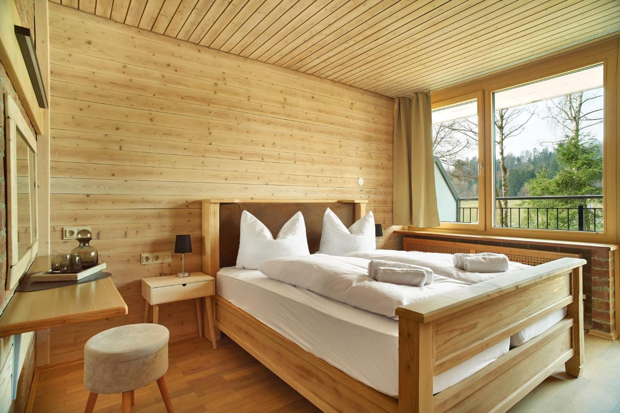 Das Dreiburgensee Naturhotel & Spa Thurmansbang Exterior photo